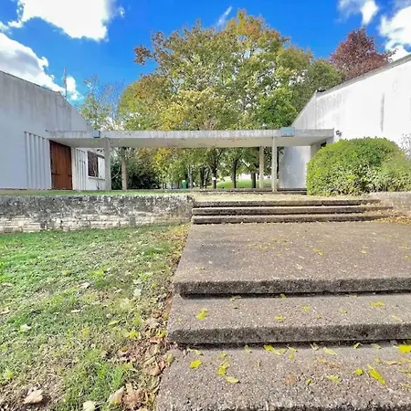 ~ Le Terracotta ~ 1/4 Pers / Futuroscope Apartment